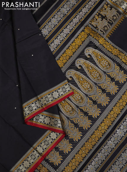 Black & Maroon Pure Kanchipuram Silk - Zari Butta