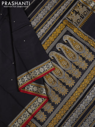 Black & Maroon Pure Kanchipuram Silk - Zari Butta