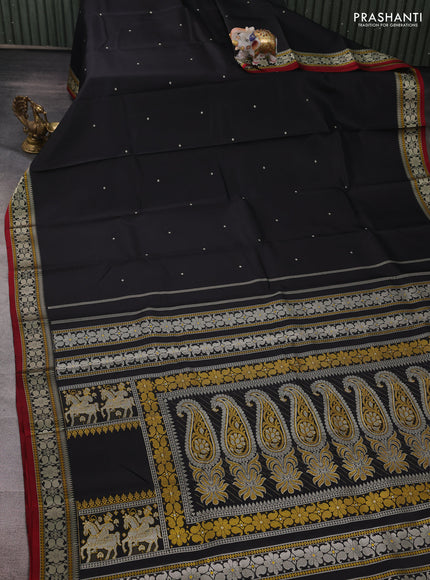 Black & Maroon Pure Kanchipuram Silk - Zari Butta
