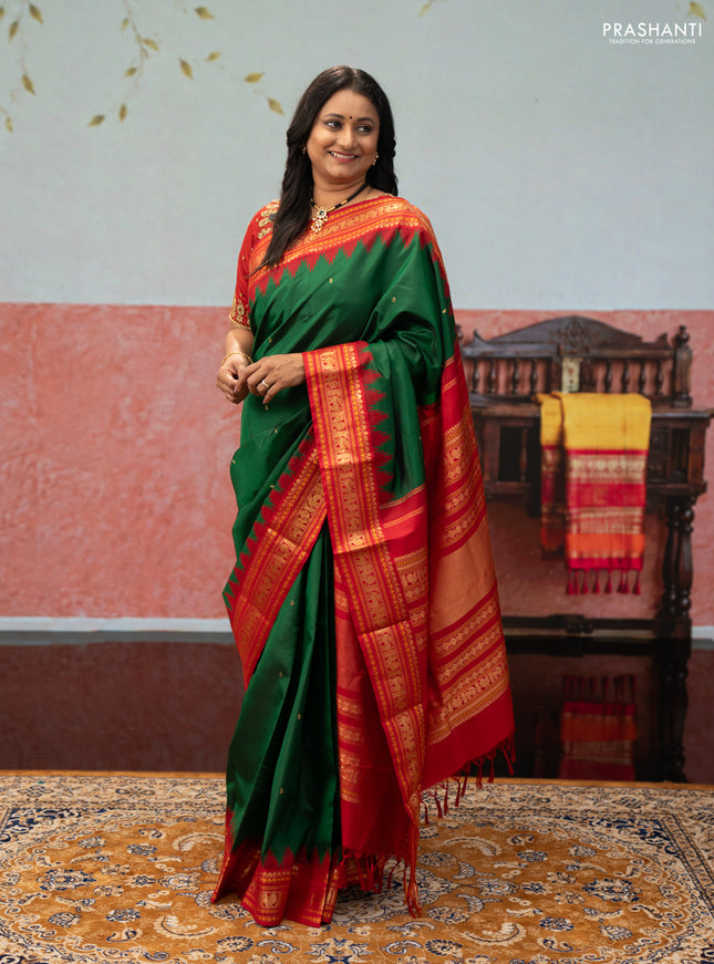 Green & Red Pure Kanchipuram Silk - Zari Butta