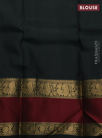 Green & Maroon Pure Kanchipuram Silk - Zari Butta