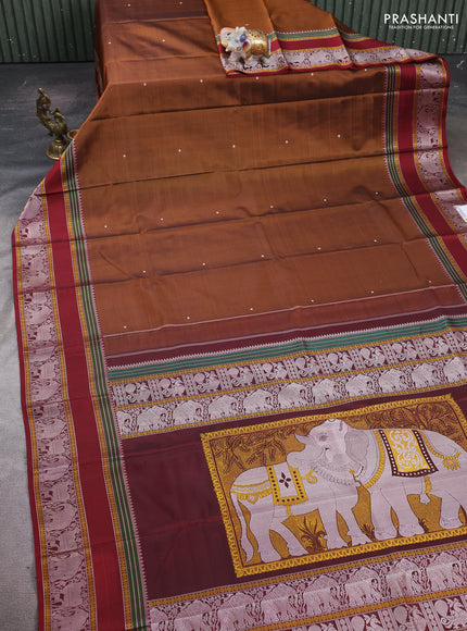 Rust Shade & Maroon Pure Kanchipuram Silk - Zari Butta