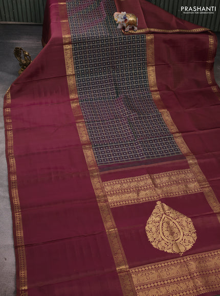 Green & Wine Pure Kanchipuram Silk - Checks