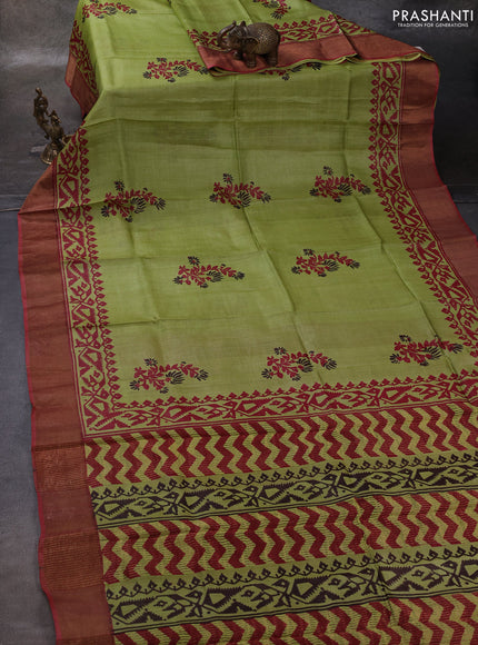 Green & Maroon Pure Tussar Printed Silk Saree