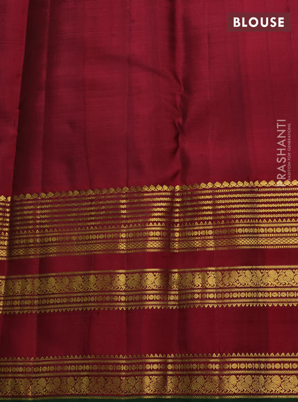 Green & Maroon Pure Kanchipuram Silk  -Vairaosi