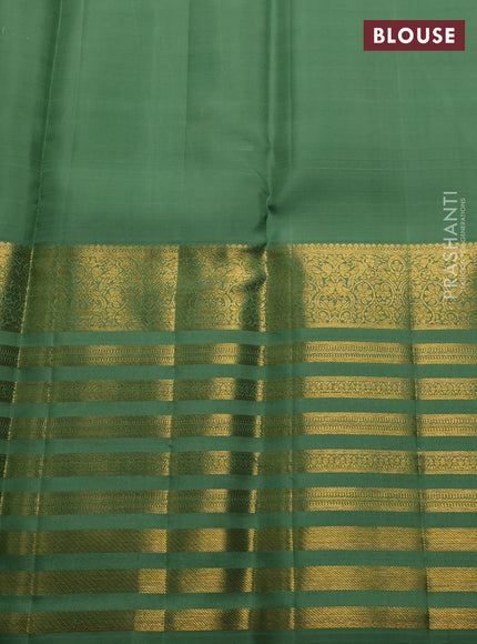 Green Pure Kanchipuram Silk  - Buttas