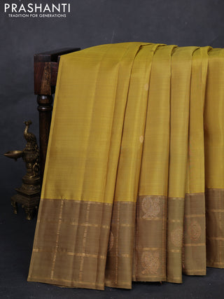 Mehendi Green Pure Kanchipuram Silk -Buttas