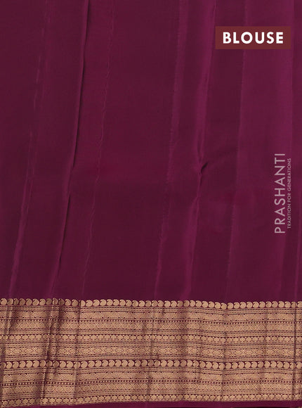 Green & Magenta Pink Kanchipuram Silk - Buttas