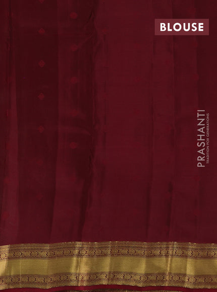 Elaichi Green & Maroon Kanchipuram Silk - Buttas