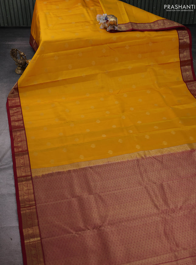 Yellow & Maroon Pure Kanchipuram Silk-Butta