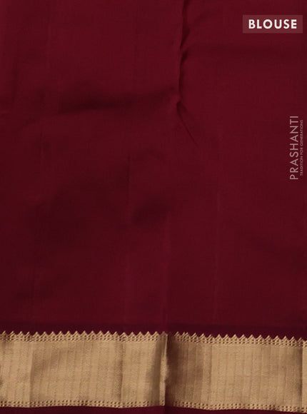 Green & Maroon Pure Kanchipuram Silk-Butta
