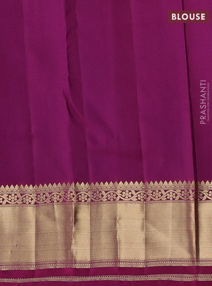Olive green & Magenta Pure Kanchipuram silk -1000 Butta