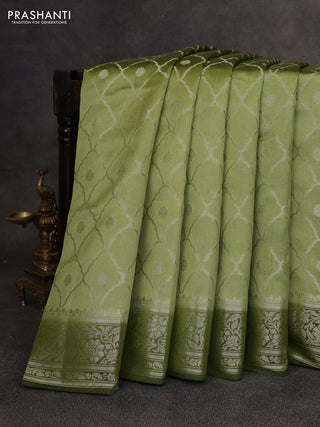 Pastel Green & Sap Green Chiniya Silk Saree - Weaves