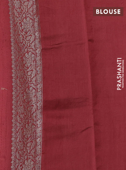 Peach & Maroon Chiniya Silk Saree - Weaves