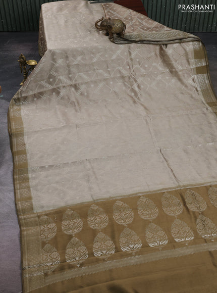 Beige & Olive Green Chiniya Silk Saree - Weaves