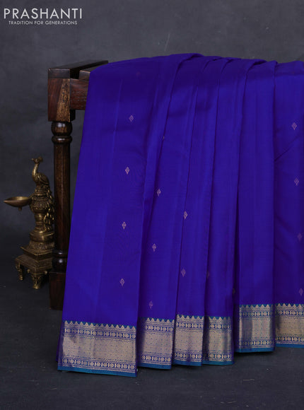 Blue & Green Kanchipuram silk-Butta
