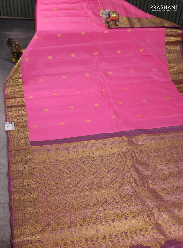Pink & Mauve Pink Gadwal Silk - Buttas