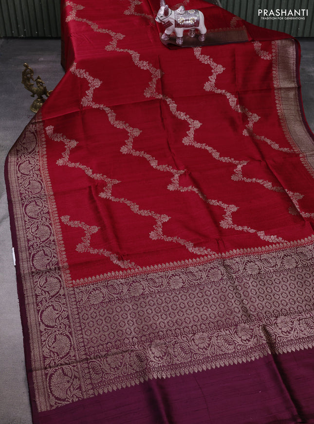 Red & Wine Shade Banarasi Raw Silk Saree - Weaves