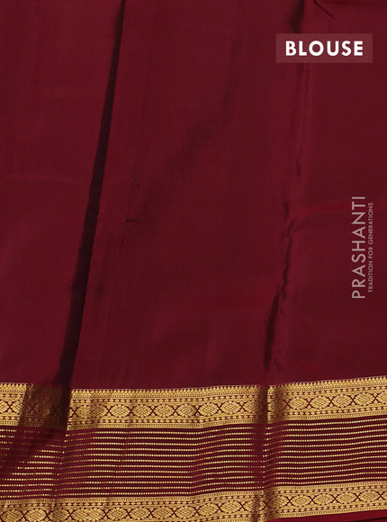 Navy Blue & Maroon Kanchipuram Silk - Buttas