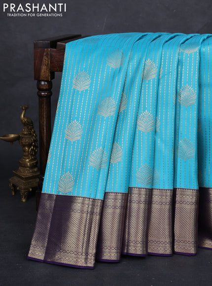 Light Blue & Navy Blue Pure Kanchipuram Silk Saree - Brocade