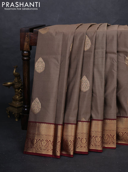 Chikku & Maroon Bangalori Silk - Buttas