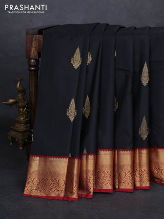Black & Maroon Bangalori Silk - Buttas