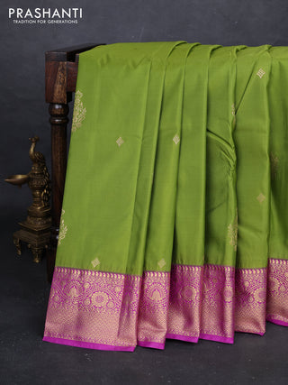 Green & Magenta Pink Bangalori Silk - Buttas