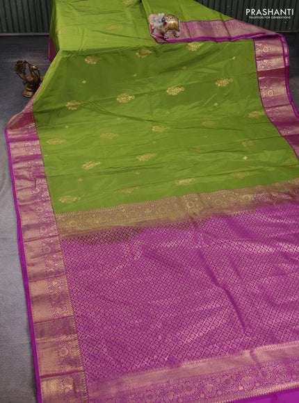 Green & Magenta Pink Bangalori Silk - Buttas