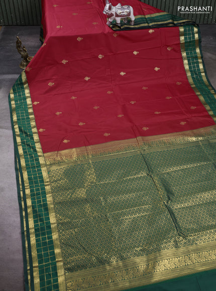 Red & Green Bangalori Silk - Buttas