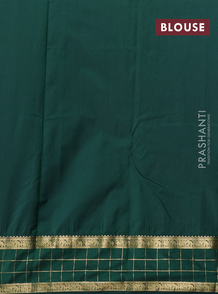 Red & Green Bangalori Silk - Buttas