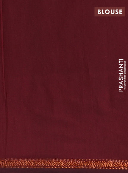 Green & Maroon Semi Maheshwari Cotton - Buttas