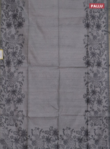Semi tussar saree grey with allover butta prints and long printed border