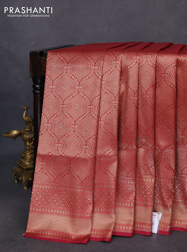 Banarasi semi katan saree maroon with allover thread & zari woven brocade weaves and woven border