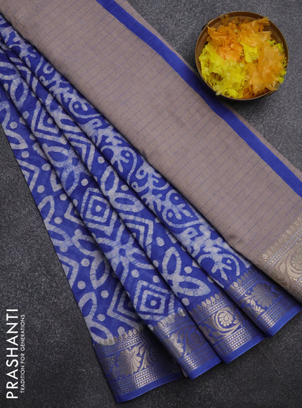 Maheshwari silk cotton saree blue with batik prints and zari woven border