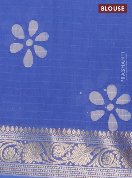 Maheshwari silk cotton saree blue with batik prints and zari woven border