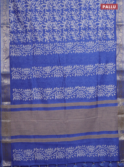 Maheshwari silk cotton saree blue with batik prints and zari woven border