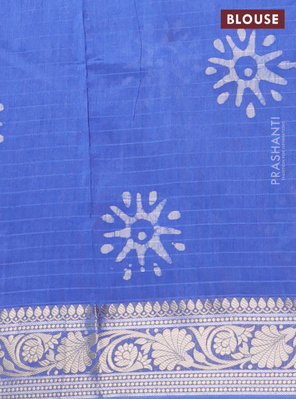 Maheshwari silk cotton saree blue with batik prints and zari woven border