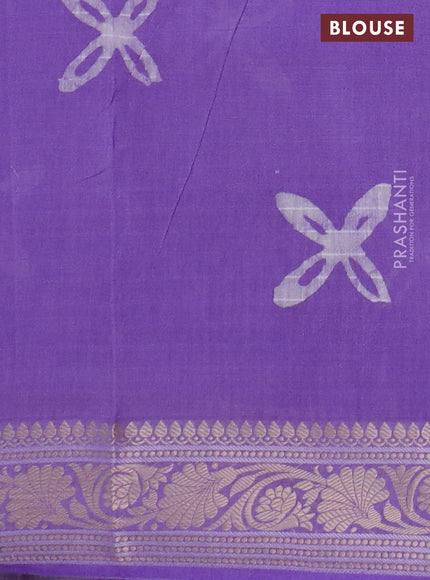 Maheshwari silk cotton saree violet with batik prints and zari woven border