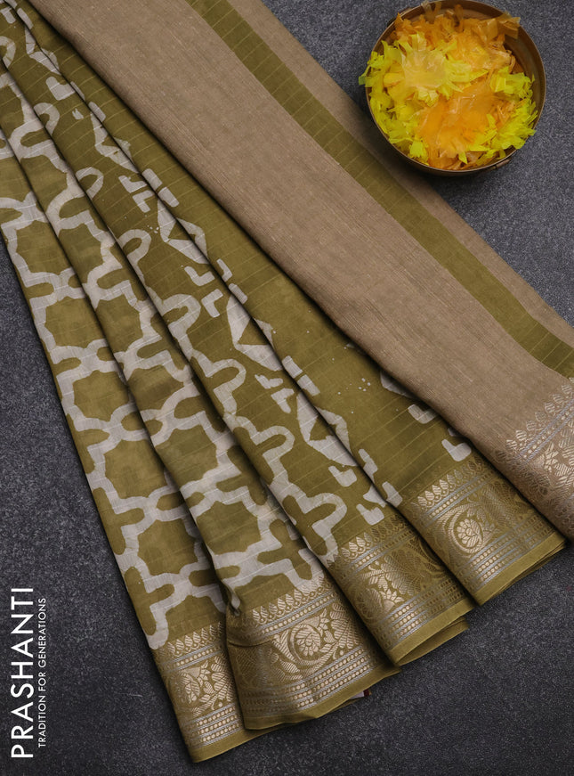Maheshwari silk cotton saree green shade with batik prints and zari woven border