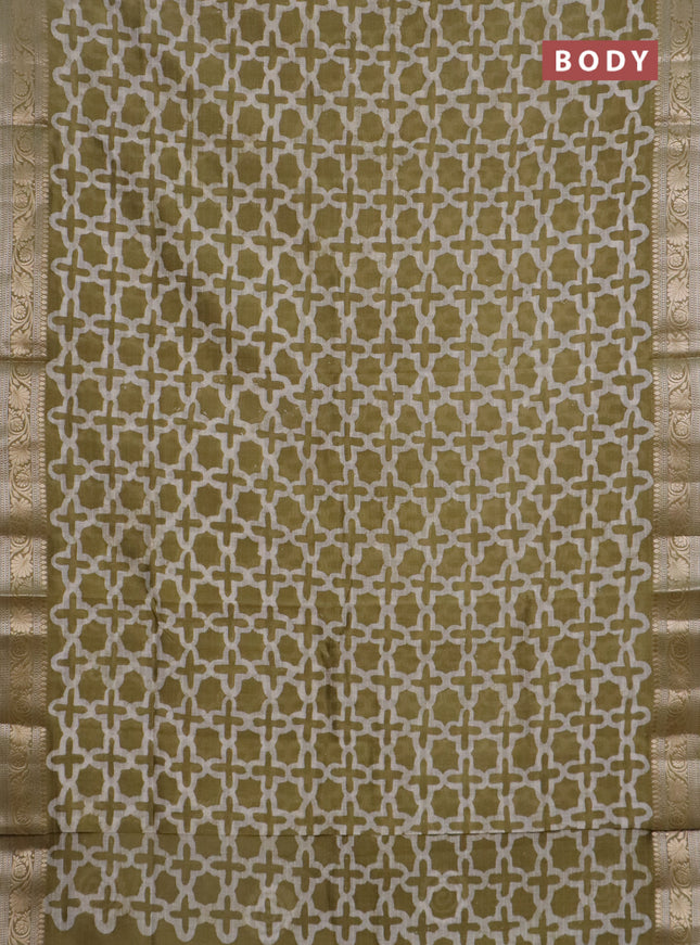 Maheshwari silk cotton saree green shade with batik prints and zari woven border