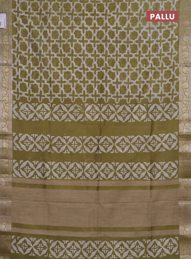 Maheshwari silk cotton saree green shade with batik prints and zari woven border