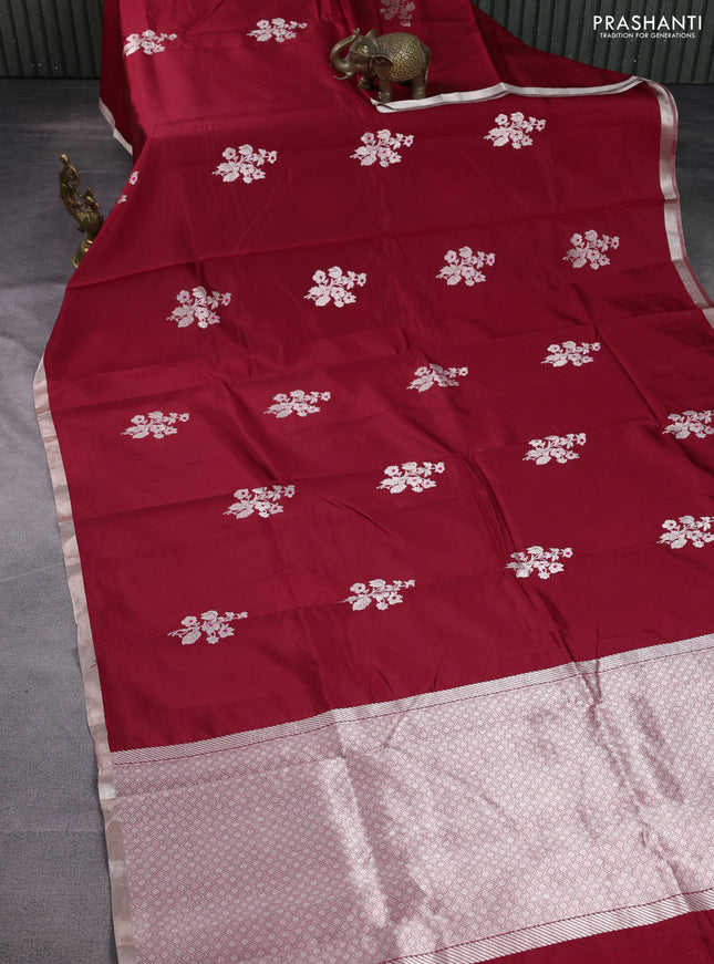 Poona silk saree red with zari woven floral buttas and zari woven piping border