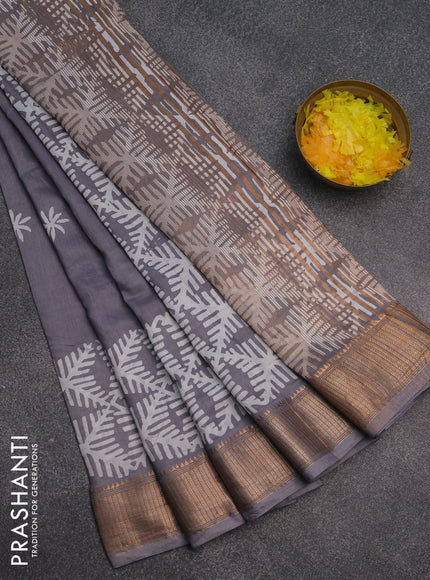 Semi chanderi saree grey and off white with batik butta prints and woven border