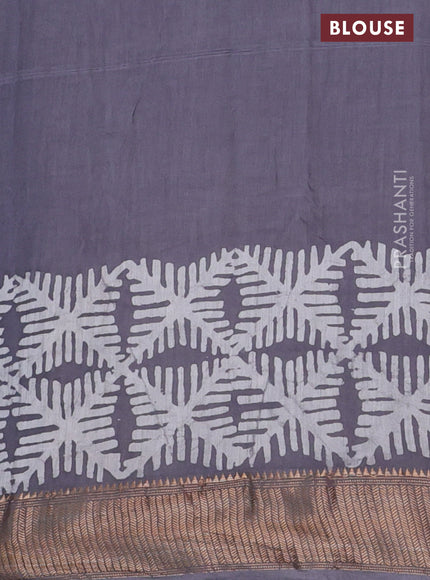 Semi chanderi saree grey and off white with batik butta prints and woven border