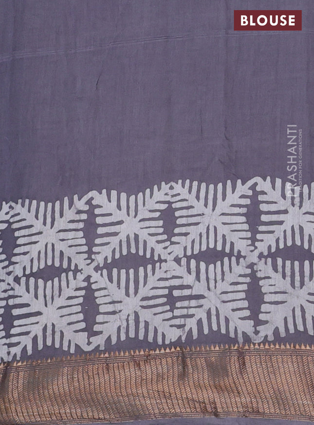 Semi chanderi saree grey and off white with batik butta prints and woven border