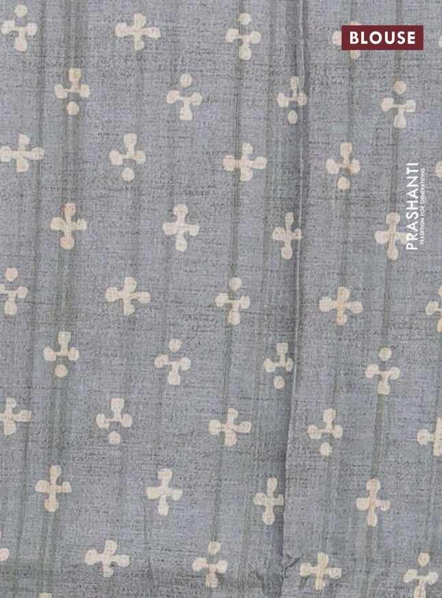Semi tussar saree beige and grey shade with allover geometric prints and kantha stitch work border