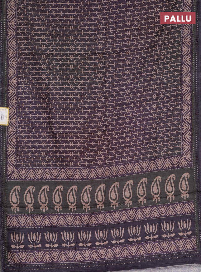 Semi tussar saree deep jamun shade with allover prints and kantha stitch work border