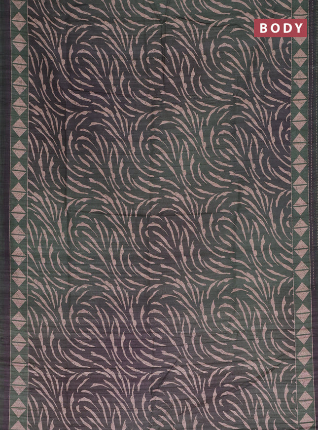 Semi tussar saree dark sap green with allover prints and kantha stitch work border