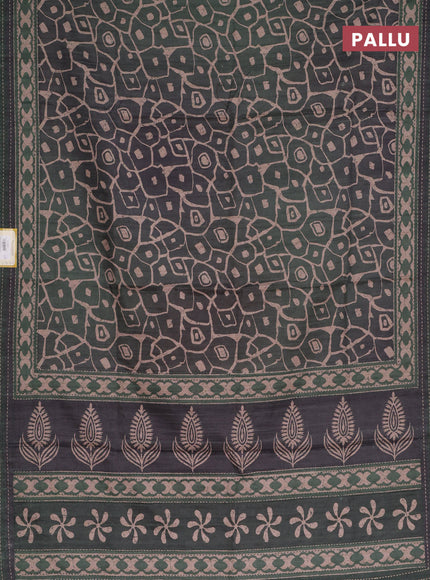 Semi tussar saree dark green with allover prints and kantha stitch work border