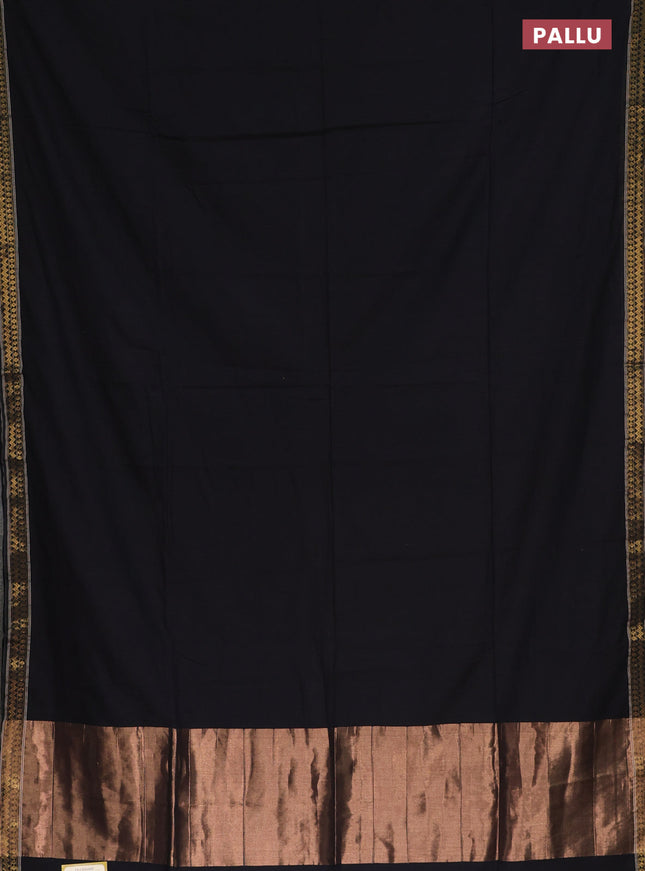 Bengal soft cotton saree black and maroon with plain body and zari woven border